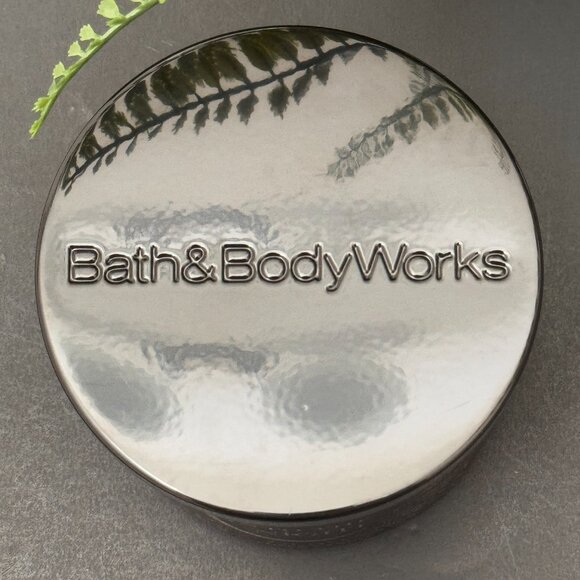 BBW Into The Night Bath & Body Works 3 Wick Candle - Picture 8 of 10